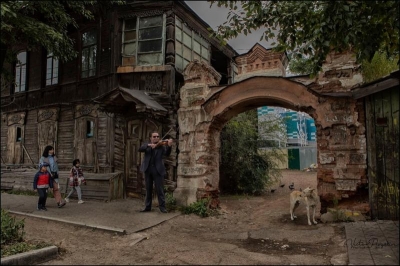 Оковы Эйрагульского: жильцов дома-памятника принуждают к реставрации за свой счет